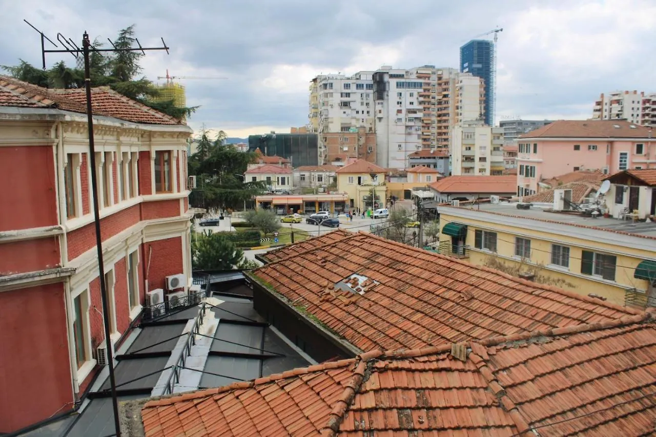 Tirana Center Comfort Rooms Bed & Breakfast